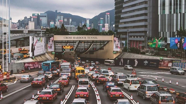 香港駕照好在哪里? 怎樣能拿到香港駕照?